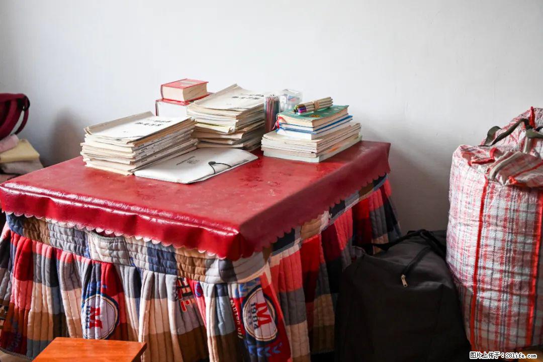 全网追的“扁担女孩”，找了一份暑假工，时薪12元 - 乌海生活资讯 - 乌海28生活网 wuhai.28life.com